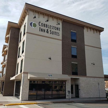 Cobblestone Inn & Suites - Menomonie/Uw-Stout Ngoại thất bức ảnh