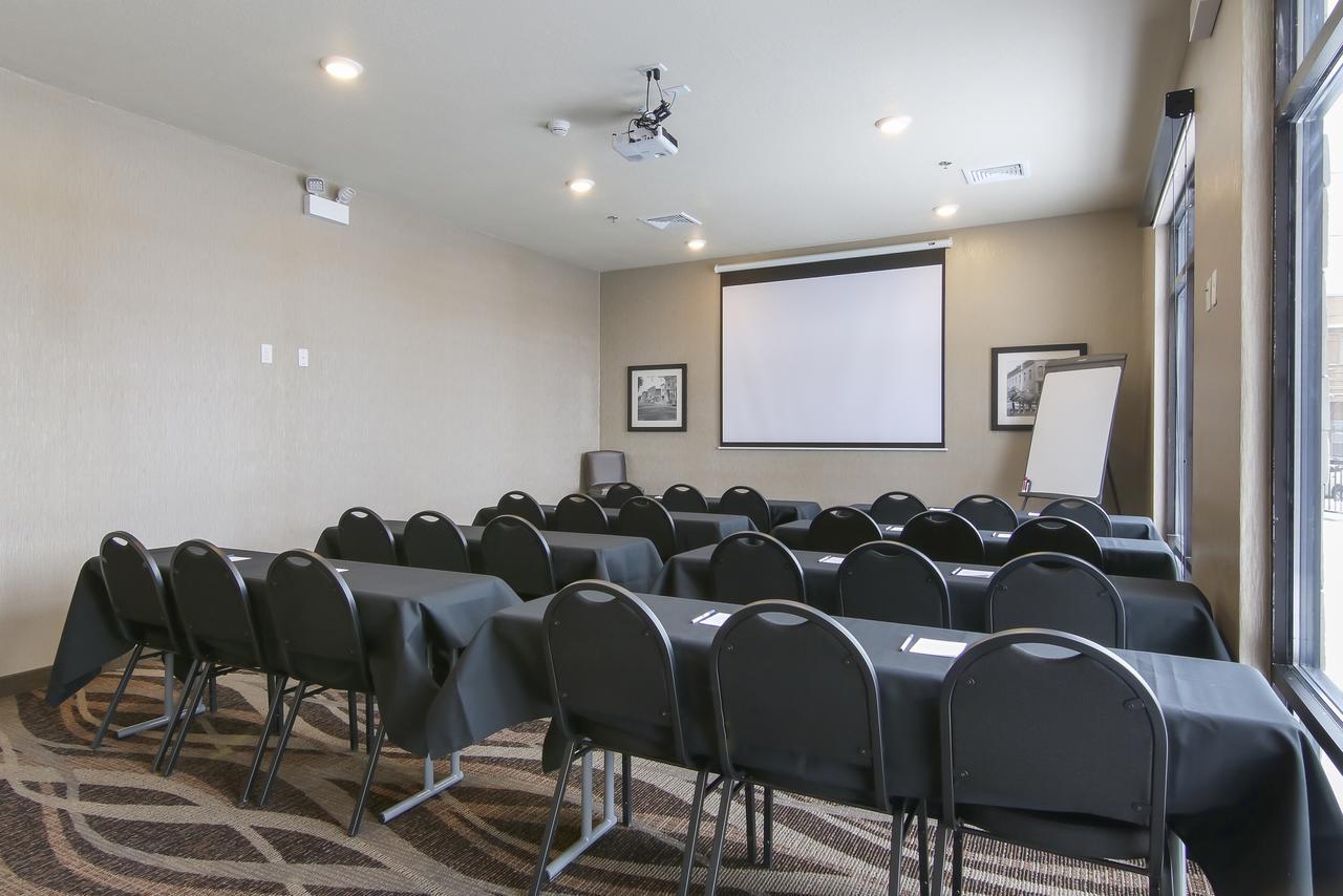 Cobblestone Inn & Suites - Menomonie/Uw-Stout Ngoại thất bức ảnh