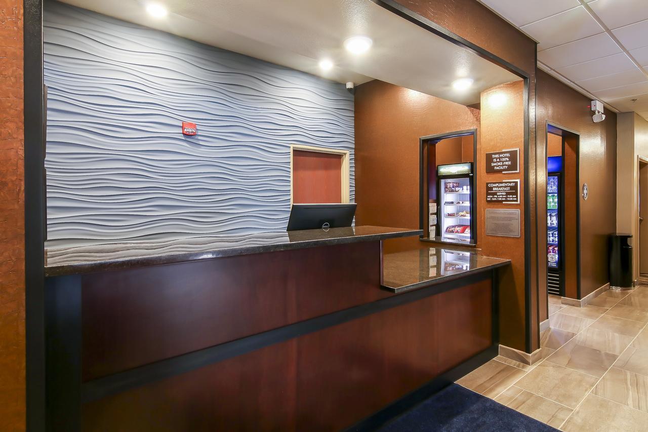 Cobblestone Inn & Suites - Menomonie/Uw-Stout Ngoại thất bức ảnh