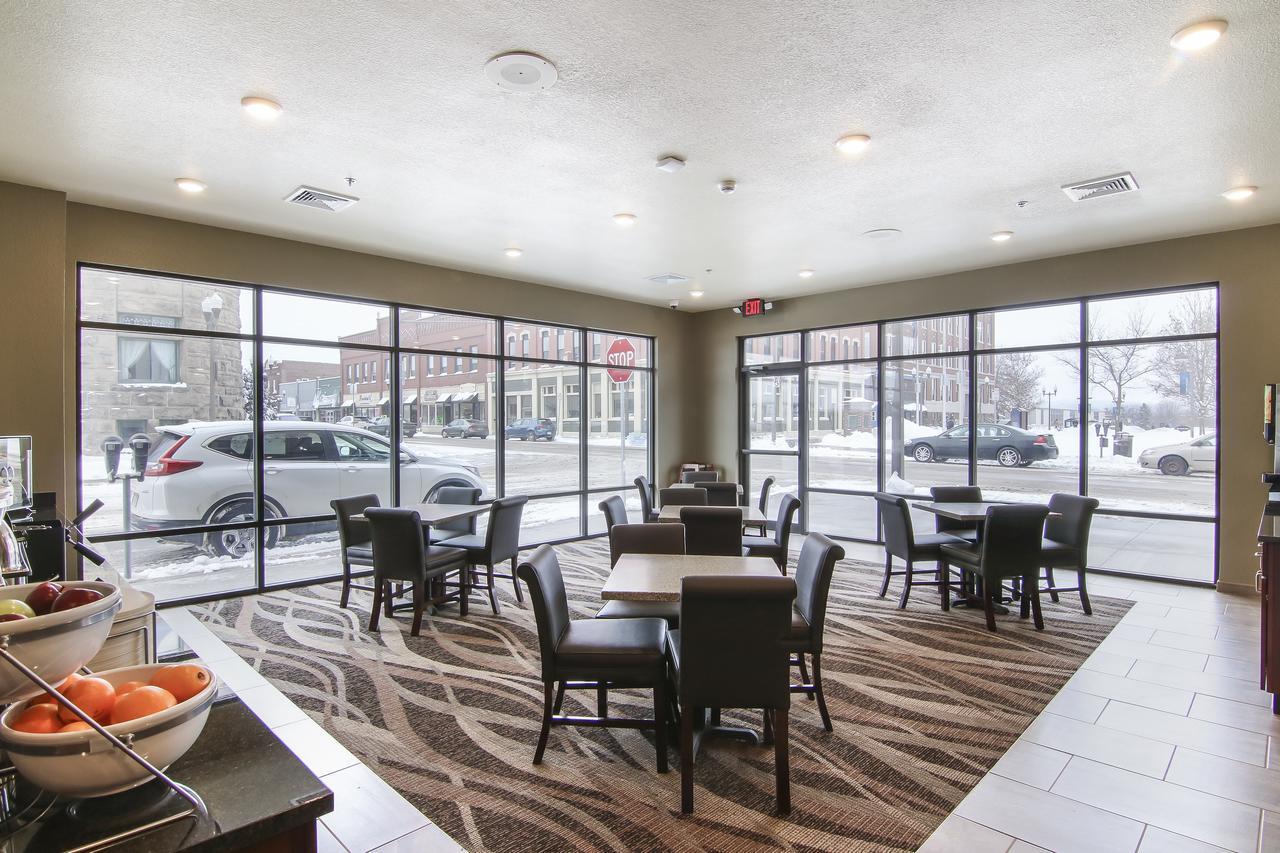 Cobblestone Inn & Suites - Menomonie/Uw-Stout Ngoại thất bức ảnh